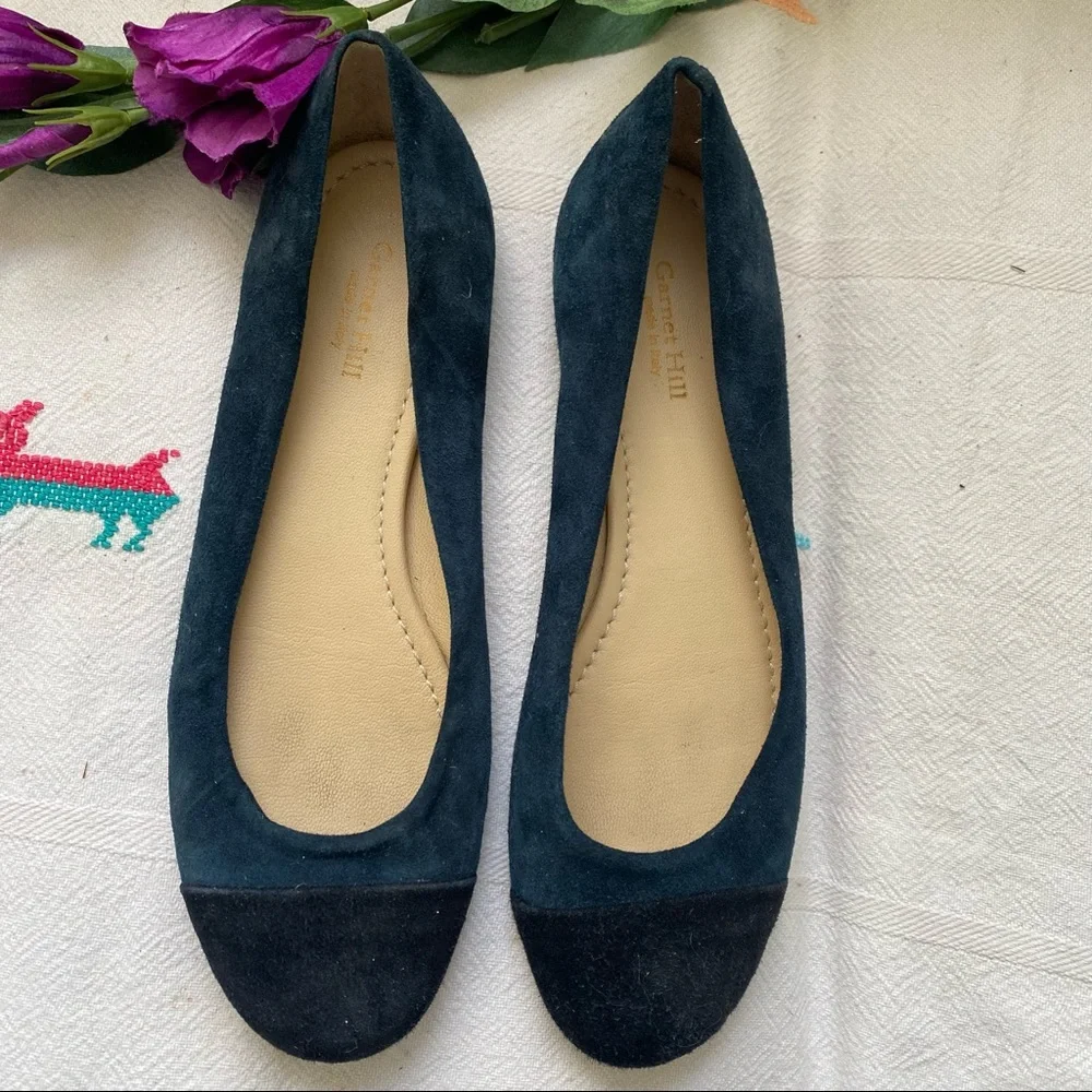 Garnet Hill teal suede flats, Size 8